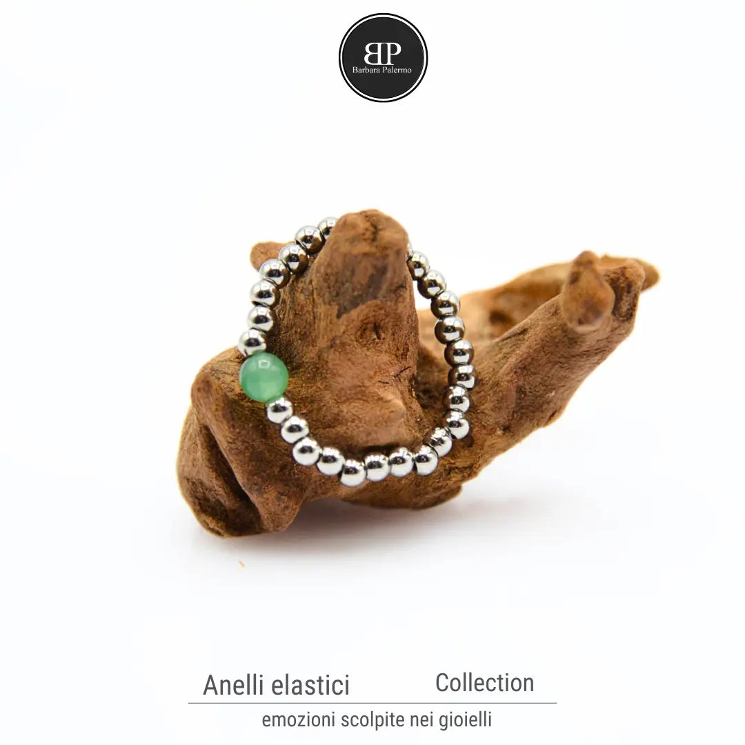 Elastischer Ring mit grünem Achat - Natural Balance