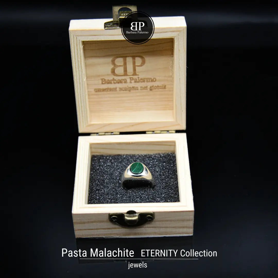 Eternity-Malachit-Ring: Stil und Bedeutung in jedem Detail