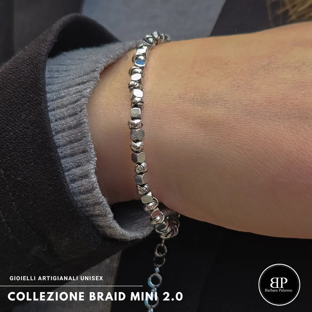 Braid Mini 2.0 Armband mit silbernen Hämatitwürfeln