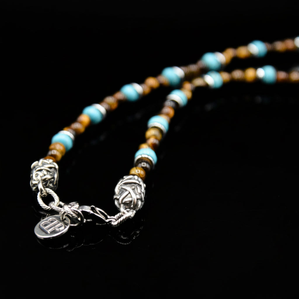 Madrid: Die elegante Halskette aus Howlith und Katzenauge