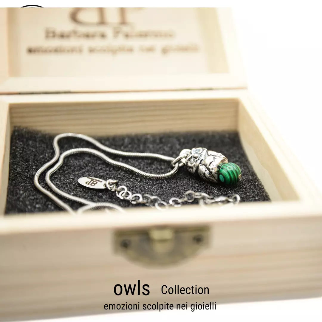 Gaia: Collana Gufo con Pasta di Malachite