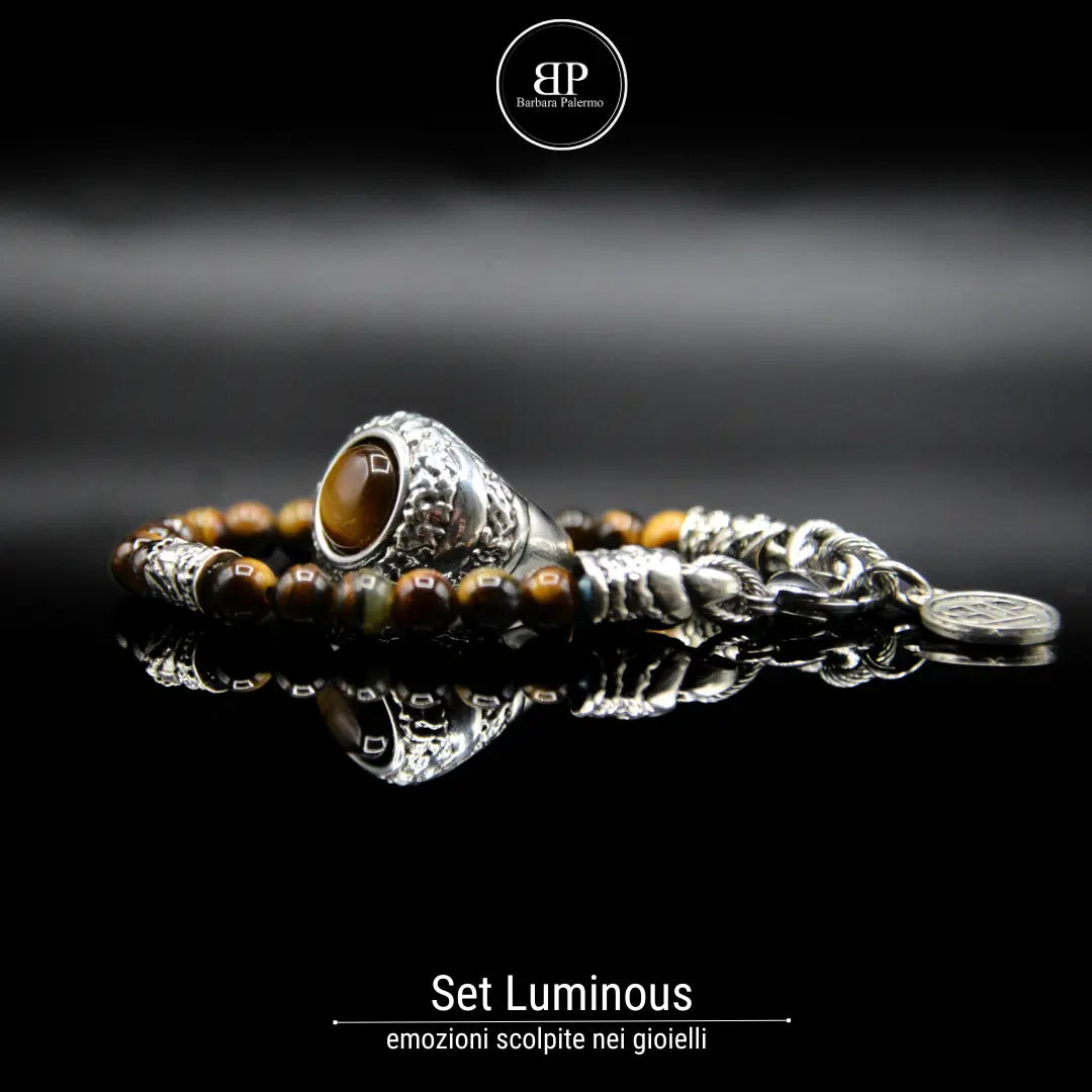 Set Luminous: Unione di Eleganza e Spirito Avventuroso
