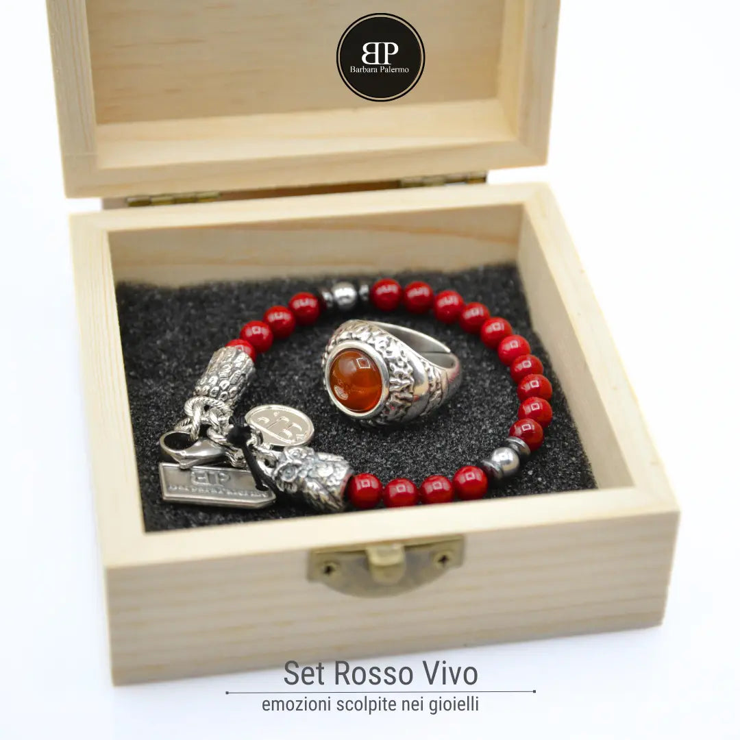 Knallrotes Set: Ring und Armband
