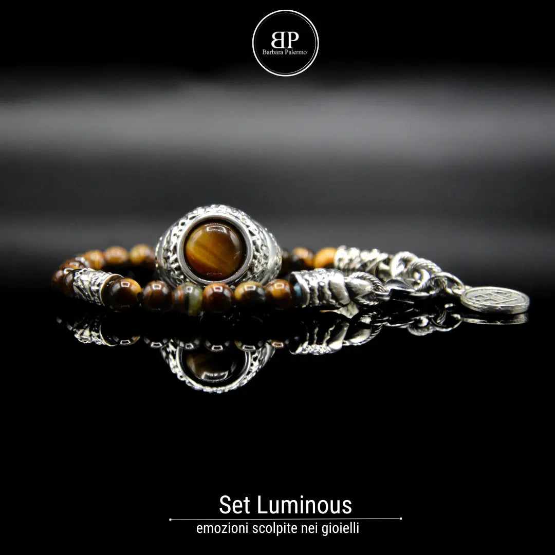 Set Luminous: Unione di Eleganza e Spirito Avventuroso
