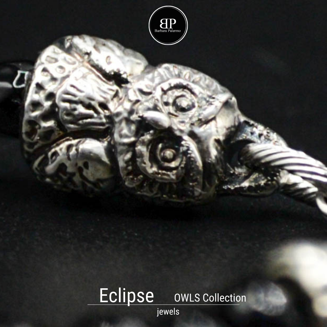 Eclipse-Armband – facettierter schwarzer Onyx und silberne Eule