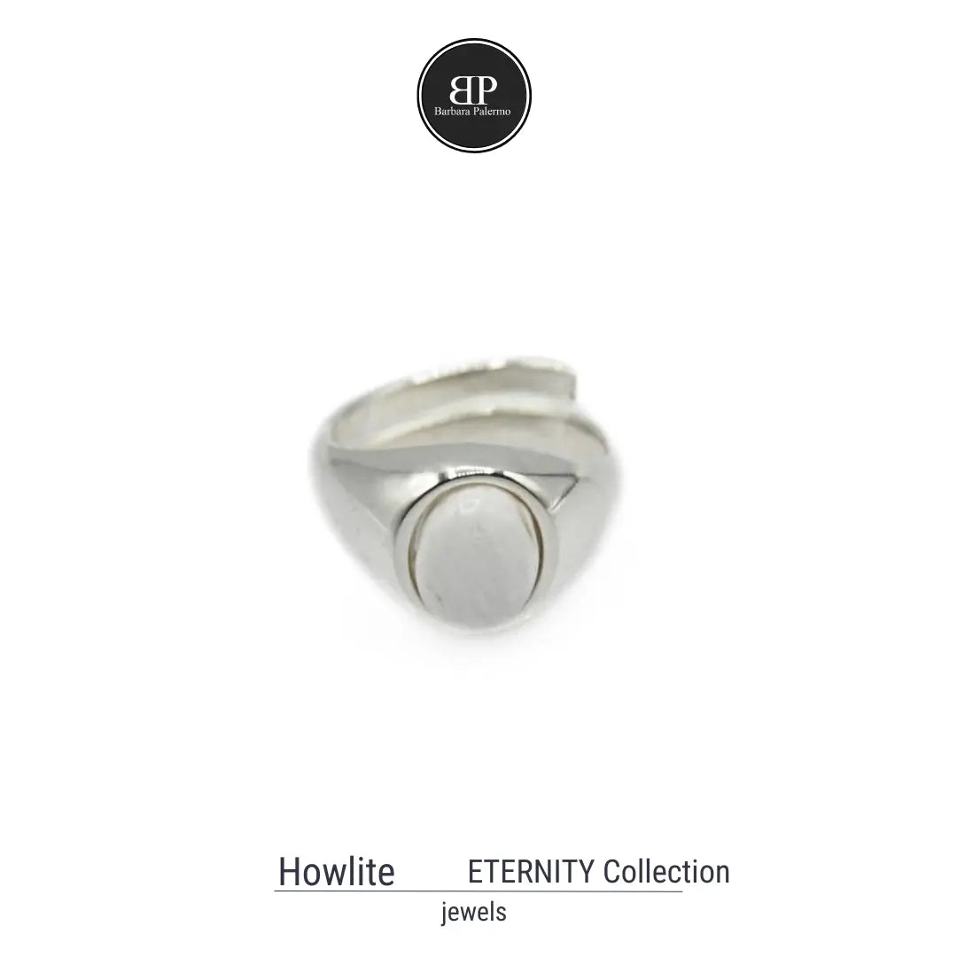 Eternity - Anello con Pietra di Howlite Cabochon: Semplicità che Incanta