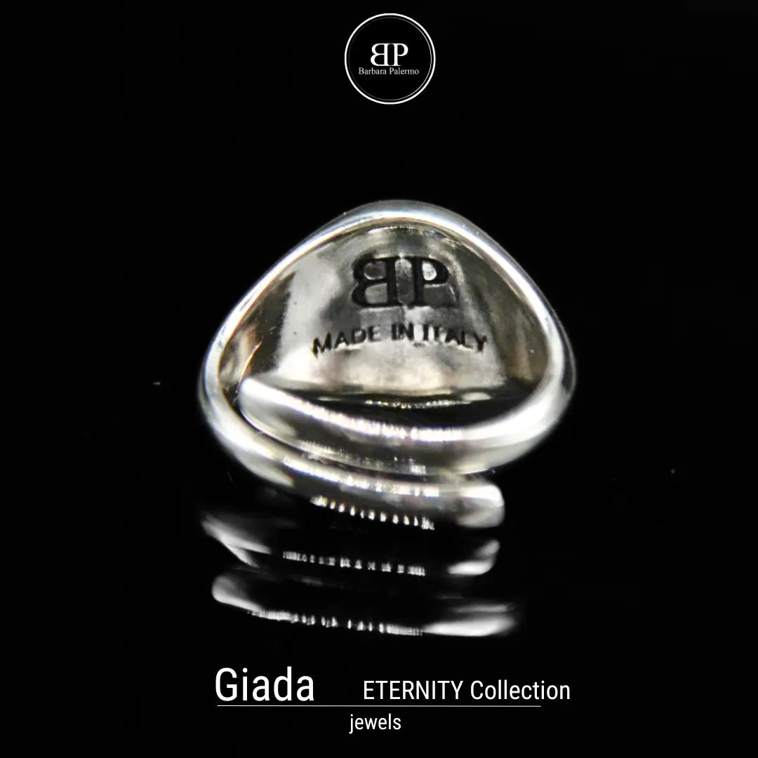 Anello Eternity con Giada Verde - Eleganza Senza Tempo