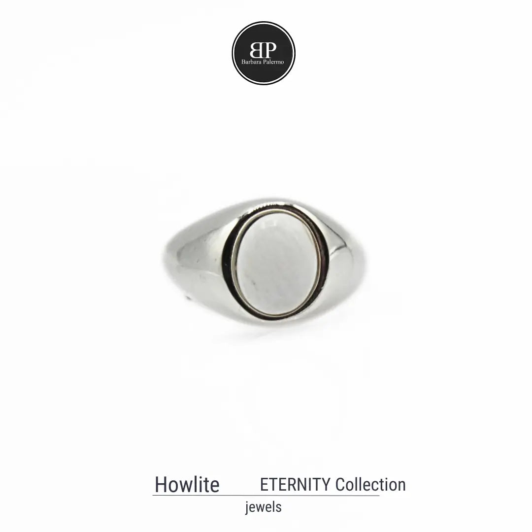 Eternity - Anello con Pietra di Howlite Cabochon: Semplicità che Incanta