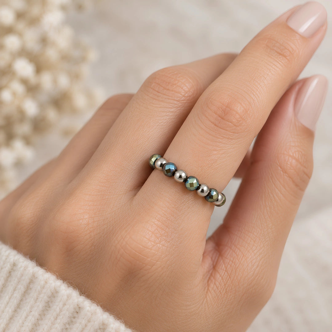 Anello Green Glow Elastic con Ematite Verde Lucida