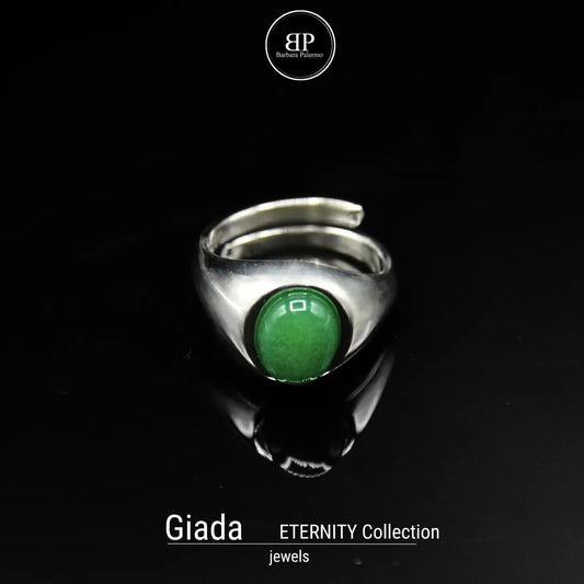 Anello Eternity con Giada Verde - Eleganza Senza Tempo