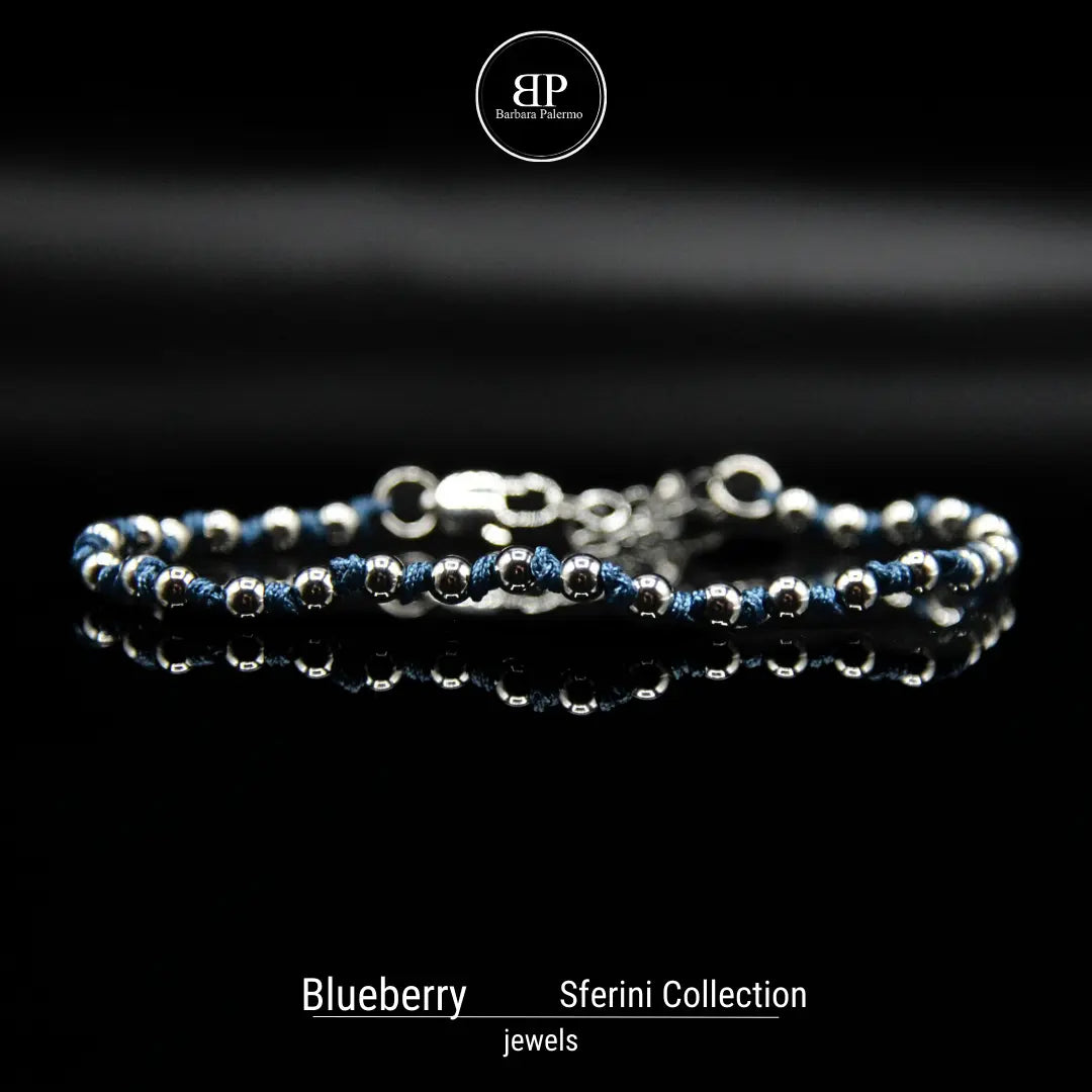 Blueberry - Bracciale della Collezione Sferini: Il Fascino del Mirtillo Blu