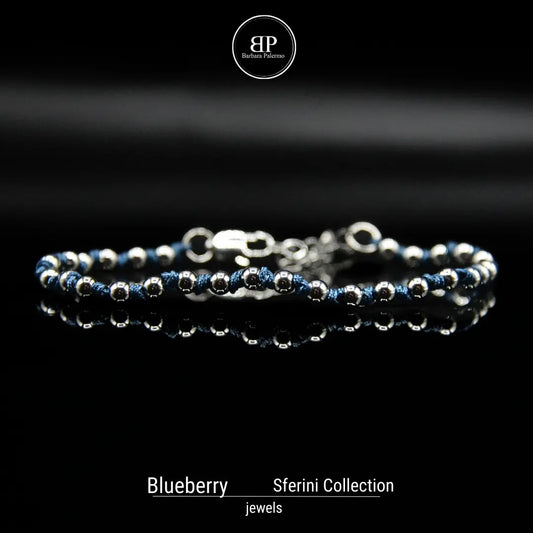 Blueberry - Bracciale della Collezione Sferini: Il Fascino del Mirtillo Blu