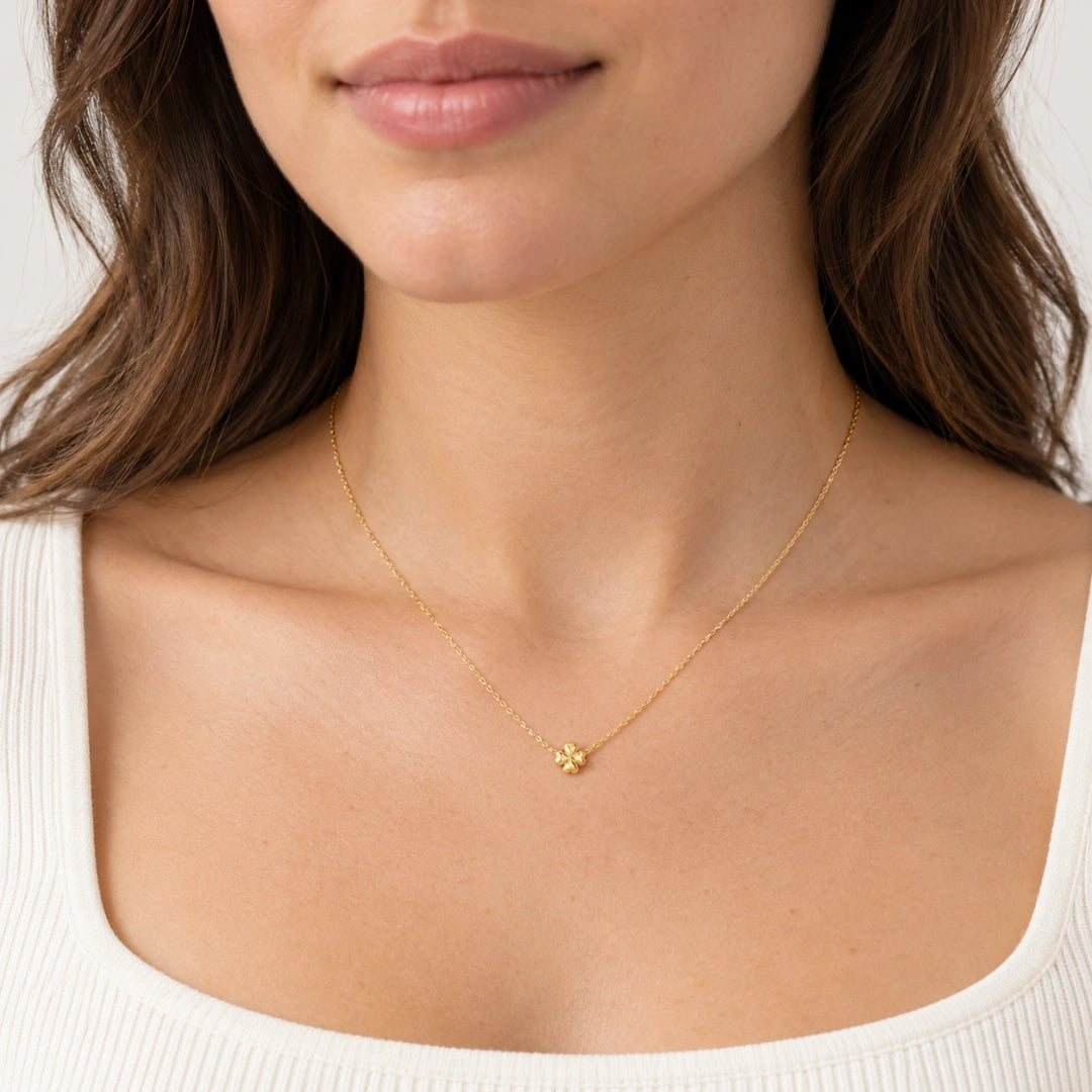 Collana NÉA Quadrifoglio Minimal in Acciaio 316L