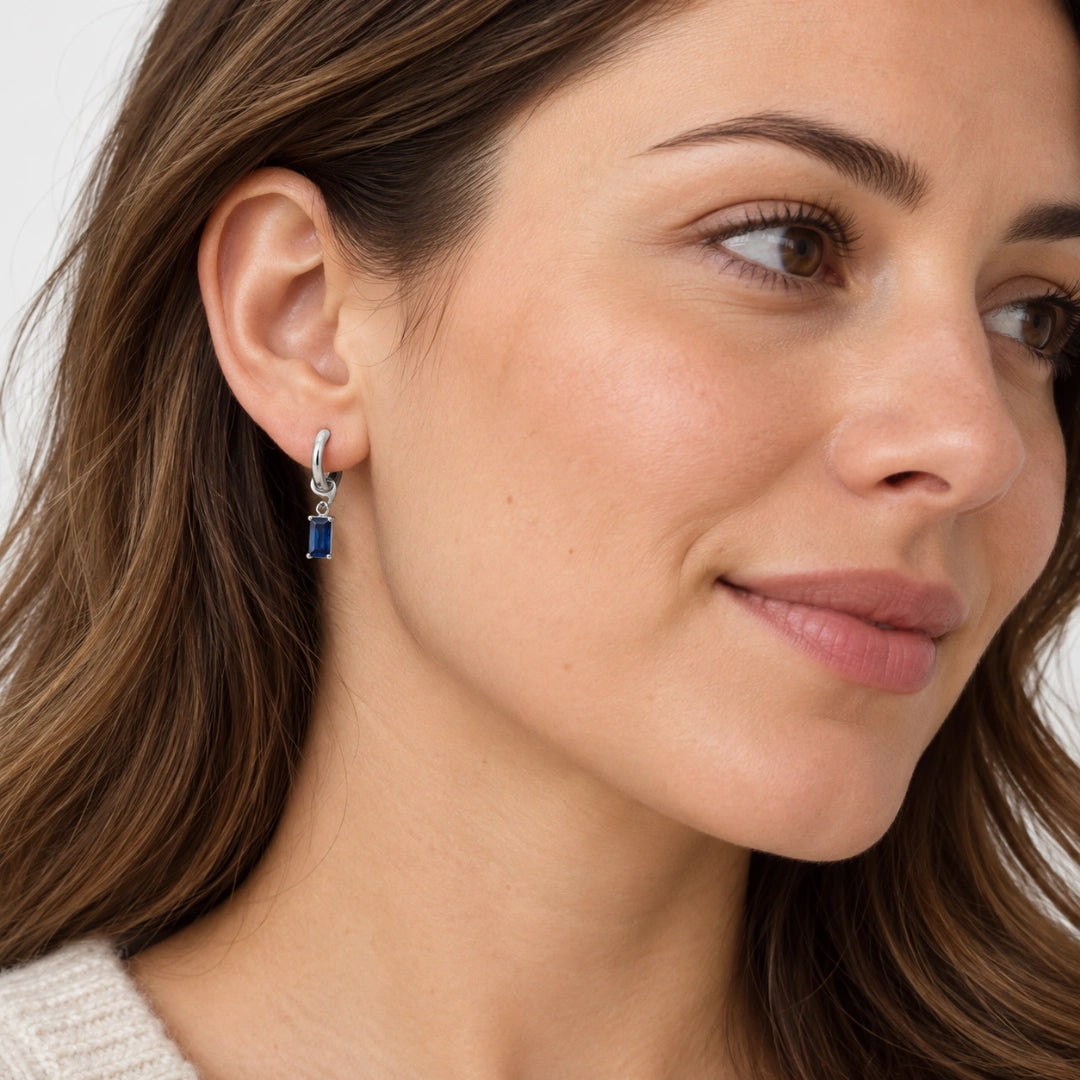 Orecchini NÉA Cerchio con Zirconia Blu in Acciaio 316L