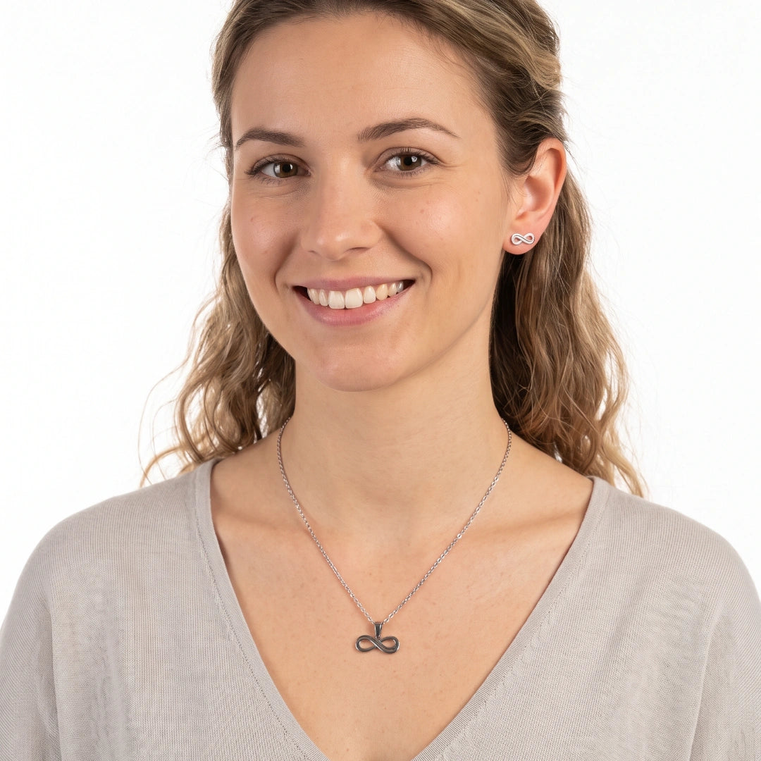 Set Collana e Orecchini Infinito in Acciaio 316L