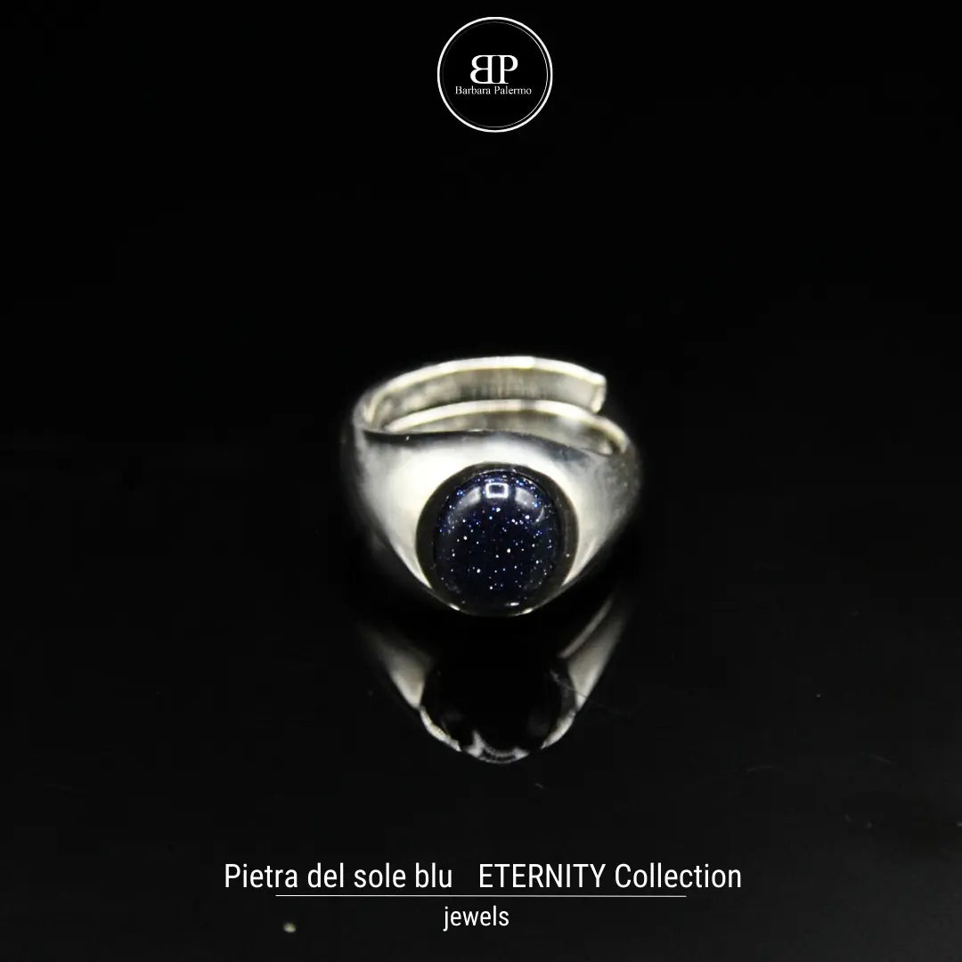 Anello Chevalier con Pietra del Sole Blu - Tocco di Magia e Raffinatezza