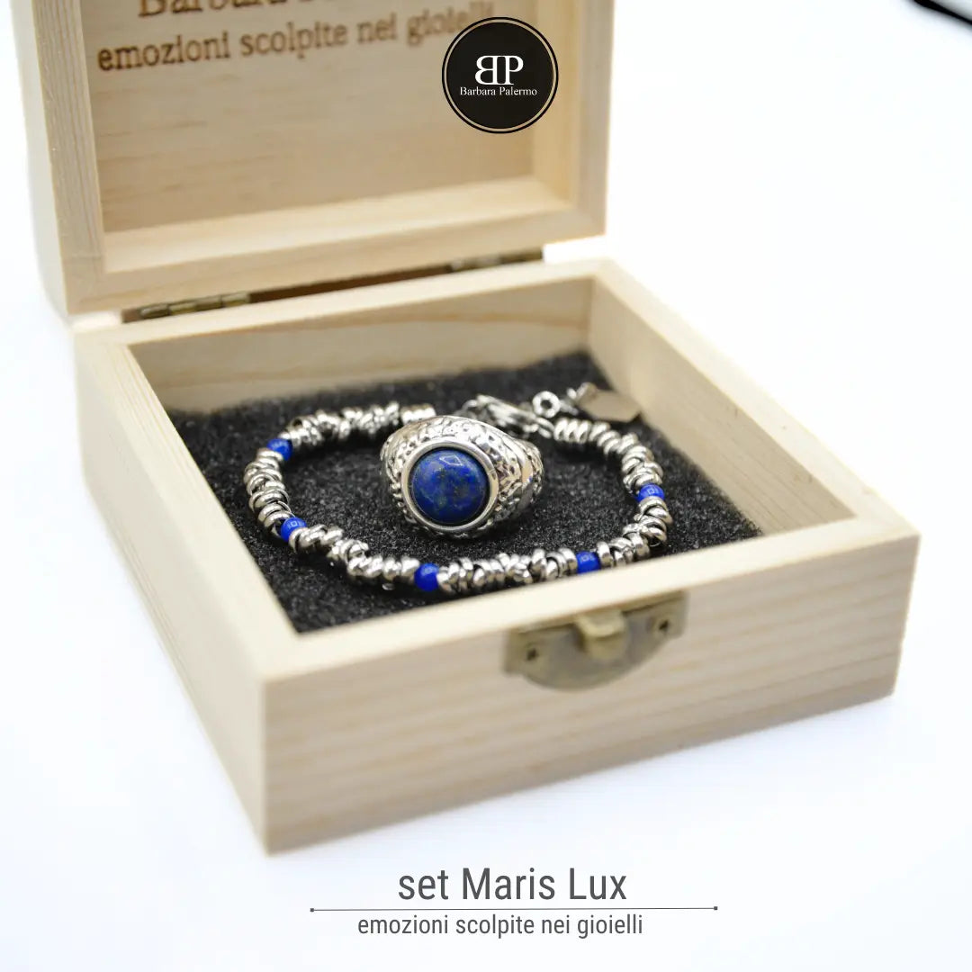 Set "Maris Lux": Un'Odisea Oceanica tra Anello e Bracciale