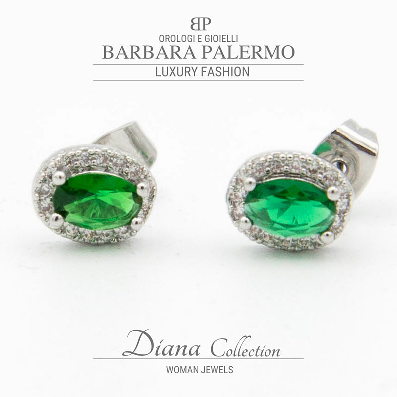 Diana: orecchini con fermaglio vintage placcati oro bianco con Zircone Verde